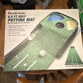 Brookstone Smbkn-71330 8.5 Ft Indoor Golf Putting Mat Green Auto Ball Return Non-slip