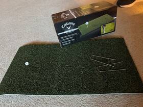 Callaway 689769280078 1ft X 2ft Golf Hitting Mat With Box And Rubber Tee Holder Indoor Outdoor