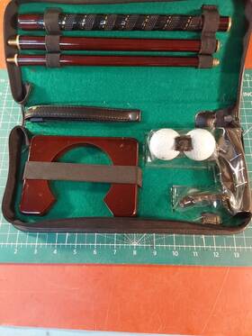 1502445 Executive Golf Putting Set Portable Putter Training Aid Green