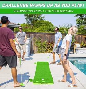 Go Sports 420575595112 Golf Pong Game Set Putting Mat Indoor Balls Outdoor Backyard Holes Green