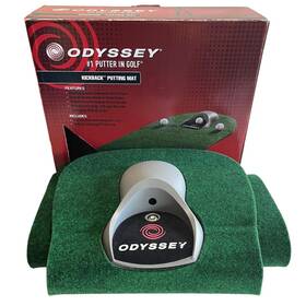 C10440 Odyssey Golf Kickback Putting Cup And Matt C10440 Odyssey Golf Kickback Putting Cup And Matt
