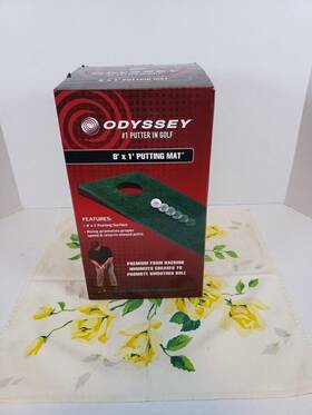 C30431 Odyssey 8ft X 1ft Golf Putting Mat - Green New In Sealed Factory Box