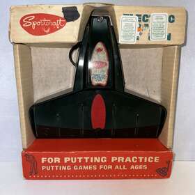 7913 Sportcraft Vintage Golfing Ball Return For Putting Practice Model Golf