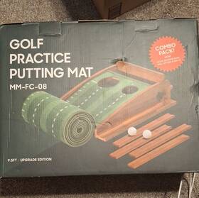 Weeksun Mm-fc-08 Golf Putting Mat 9.5ft Combo Wooden Base 2 Balls Indoor