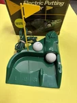 Jef Electric Putting Partner JR-100 Golf Trainer With Box & Balls. Fixed Price $15.00.